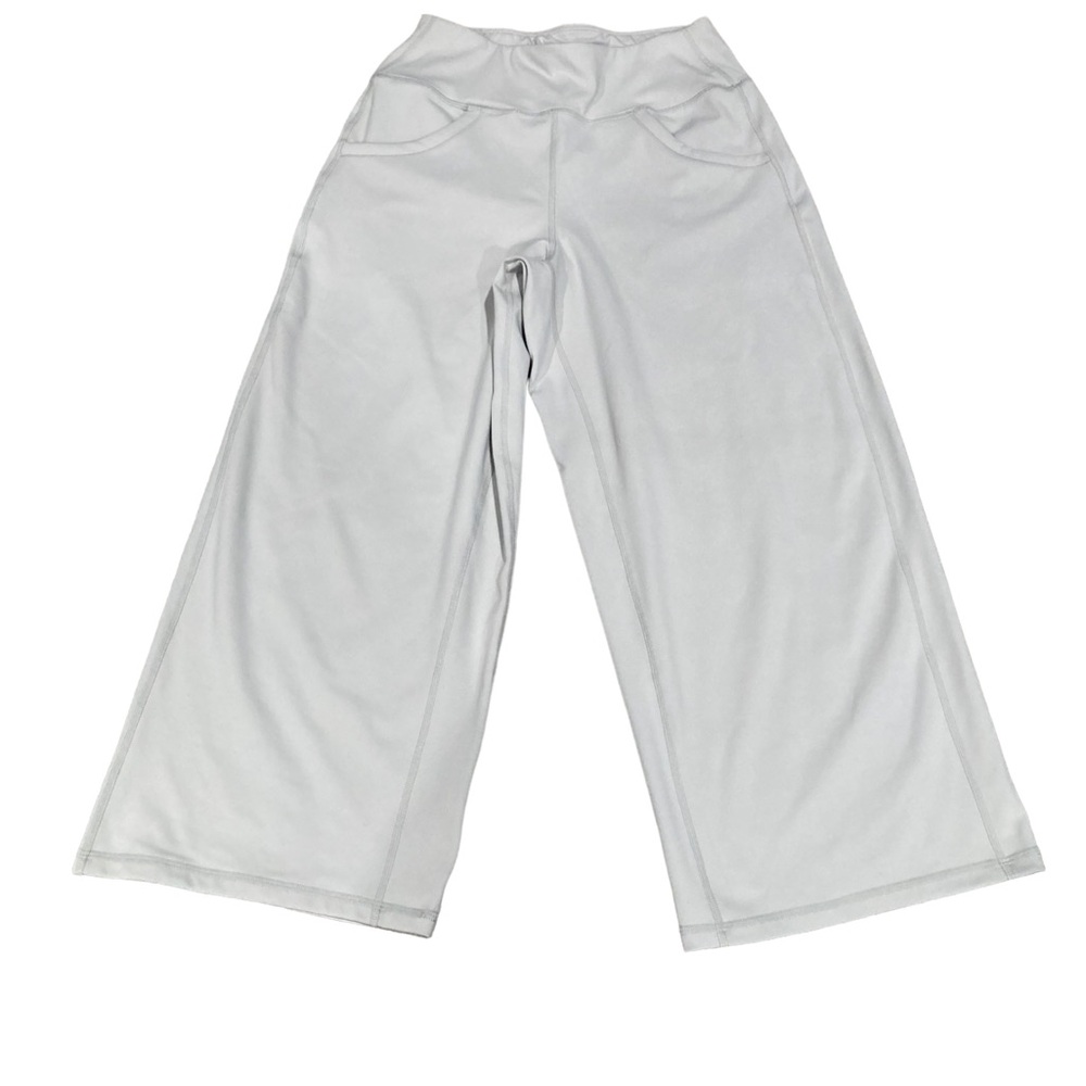 Promover wide leg cropped high waist capri pants with pockets. Size small. - Picture 5 of 6